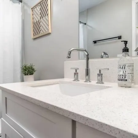 Roomy Urban Apartment Montrose! Free Parking #3 Houston Extérieur photo