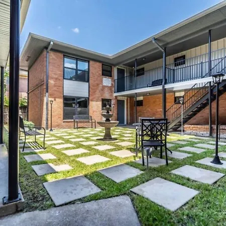 Roomy Urban Apartment Montrose! Free Parking #3 Houston Extérieur photo