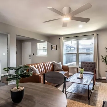 Roomy Urban Apartment Montrose! Free Parking #3 Houston Extérieur photo