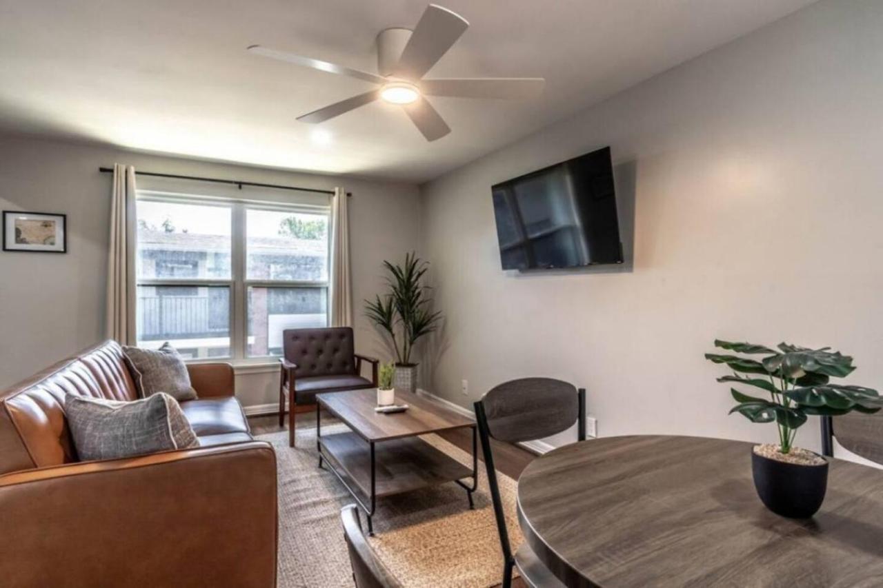 Appartement Roomy Urban Montrose! Free Parking #3