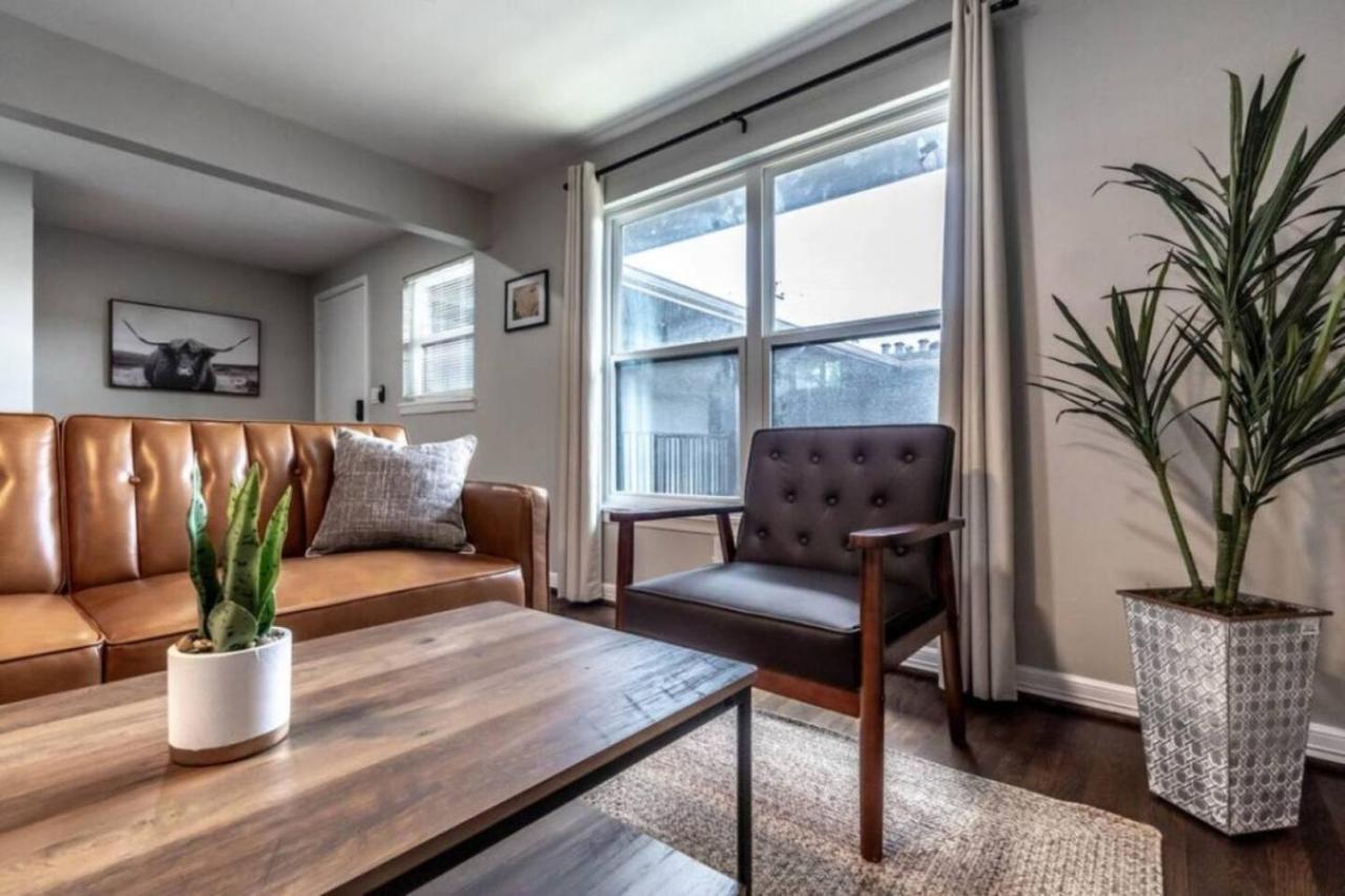 Roomy Urban Montrose! Free Parking #3 Appartement *